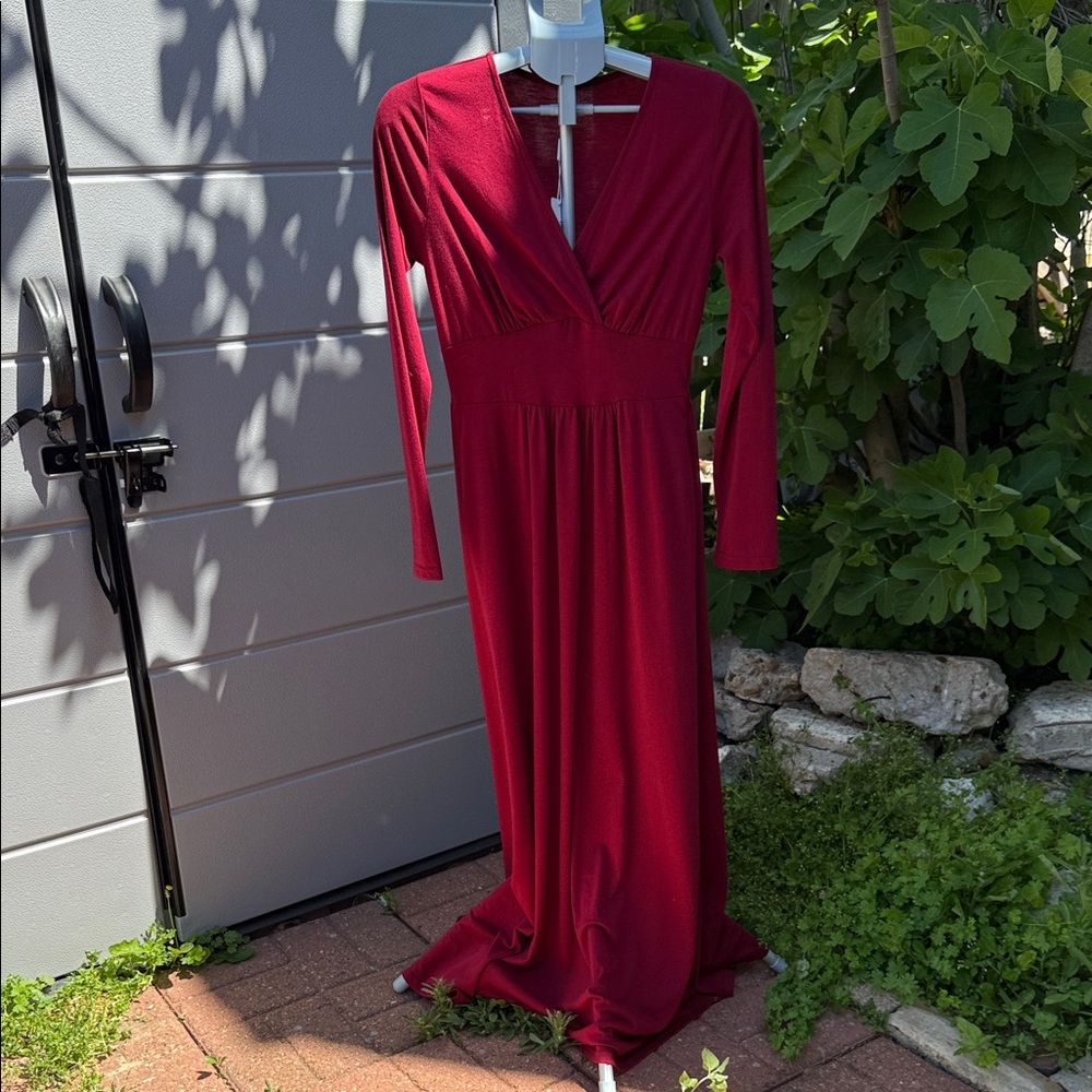 Elegant Red Long Sleeve Dress